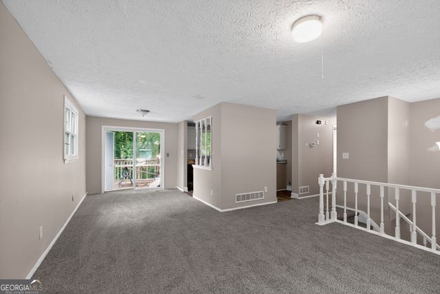 2075 Countydown Lane, Stone Mountain, GA 30088