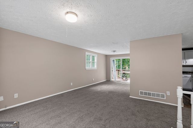 2075 Countydown Lane, Stone Mountain, GA 30088