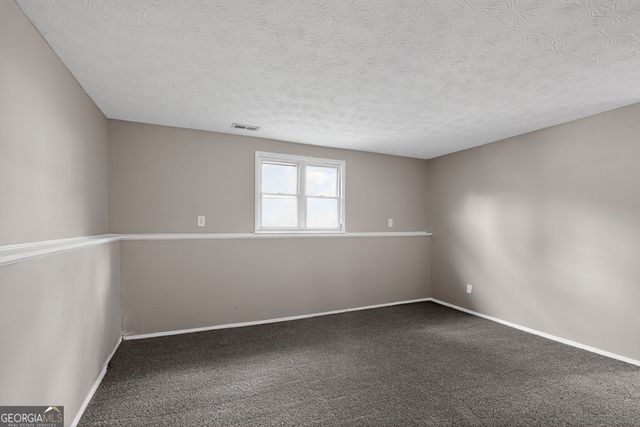 2075 Countydown Lane, Stone Mountain, GA 30088