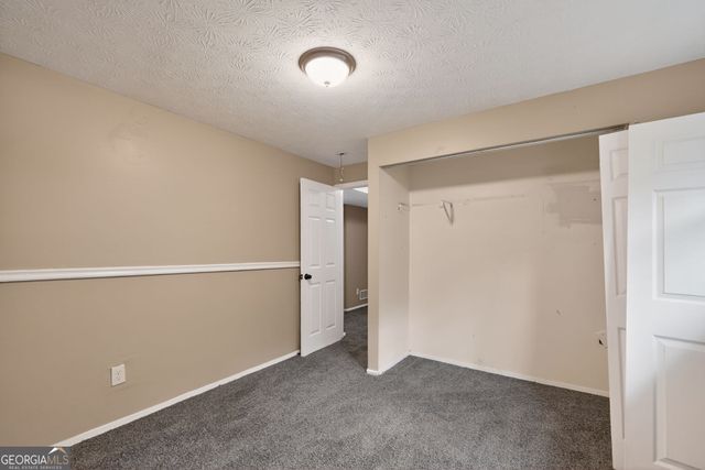 2075 Countydown Lane, Stone Mountain, GA 30088