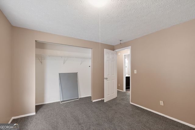 2075 Countydown Lane, Stone Mountain, GA 30088
