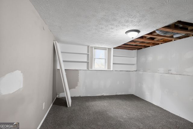 2075 Countydown Lane, Stone Mountain, GA 30088