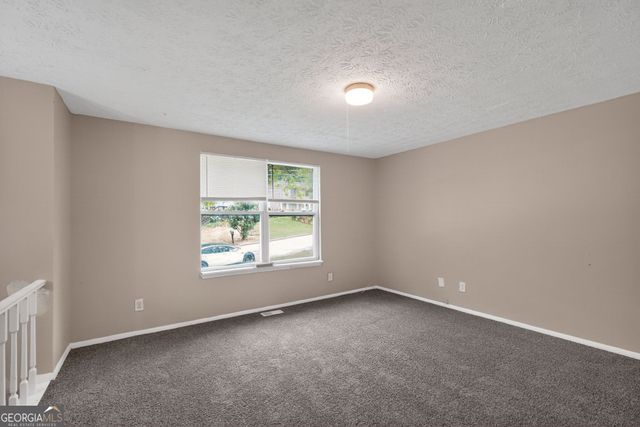 2075 Countydown Lane, Stone Mountain, GA 30088