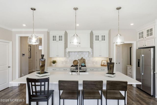 1806 Georgetown Drive, Monroe, NJ 08831