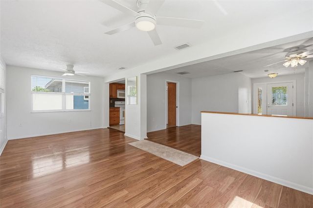 2158 SCOTLAND DRIVE, Clearwater, FL 33763