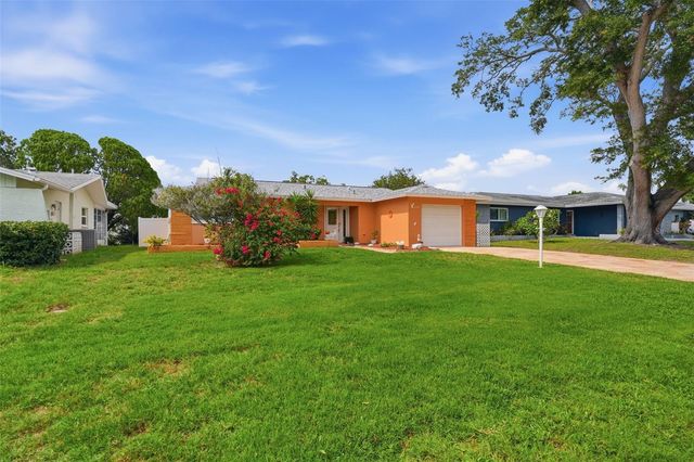 2158 SCOTLAND DRIVE, Clearwater, FL 33763