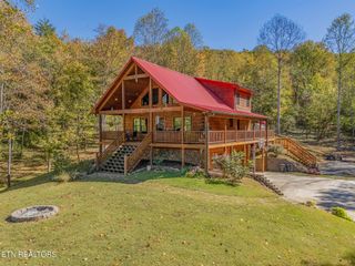 635 Eagle Furnace Rd, Rockwood, TN 37854