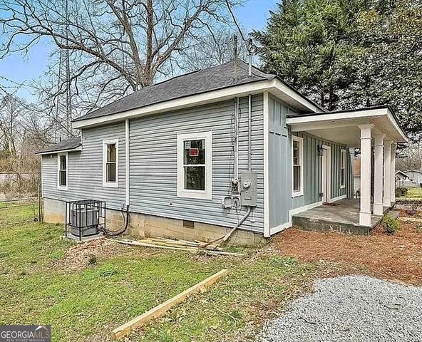 8 Long Street, Newnan, GA 30263