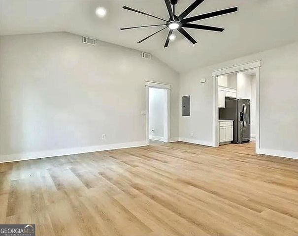 8 Long Street, Newnan, GA 30263