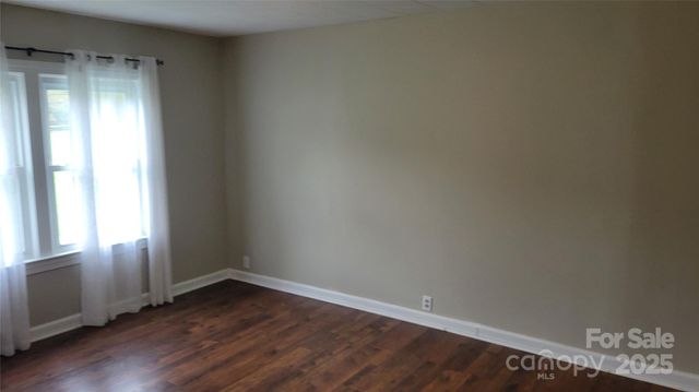 18 Misty Meadows Road, Burnsville, NC 28714