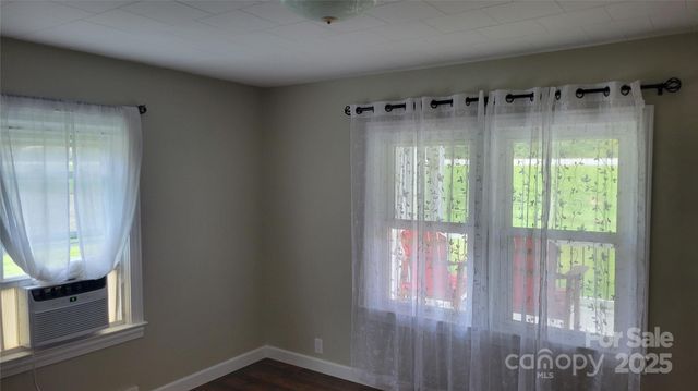 18 Misty Meadows Road, Burnsville, NC 28714