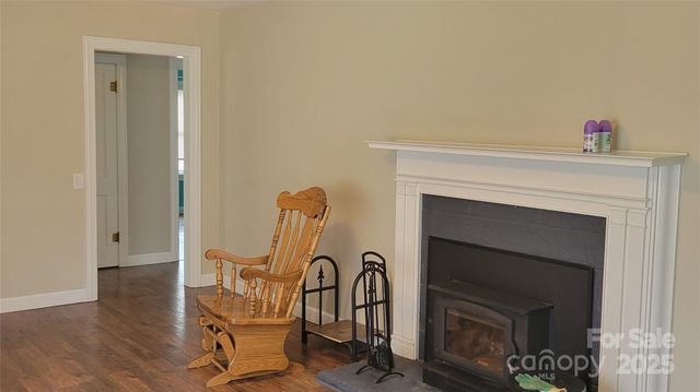 18 Misty Meadows Road, Burnsville, NC 28714