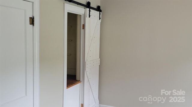 18 Misty Meadows Road, Burnsville, NC 28714