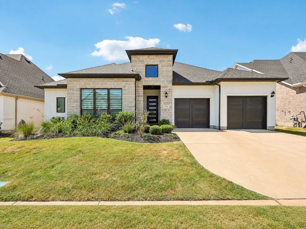 1312 Redbrick Lane, Northlake, TX 76247 — exterior