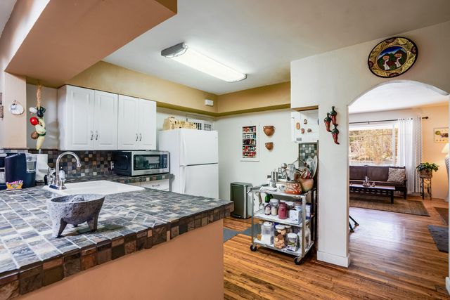 2711 SAN JOAQUIN Avenue SE, Albuquerque, NM 87106