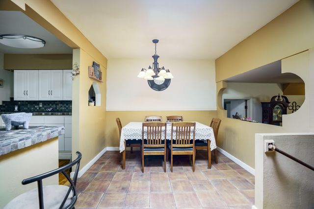 2711 SAN JOAQUIN Avenue SE, Albuquerque, NM 87106