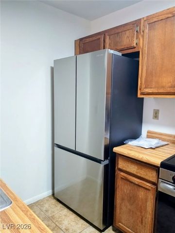 1361 East University Avenue 110, Las Vegas, NV 89119