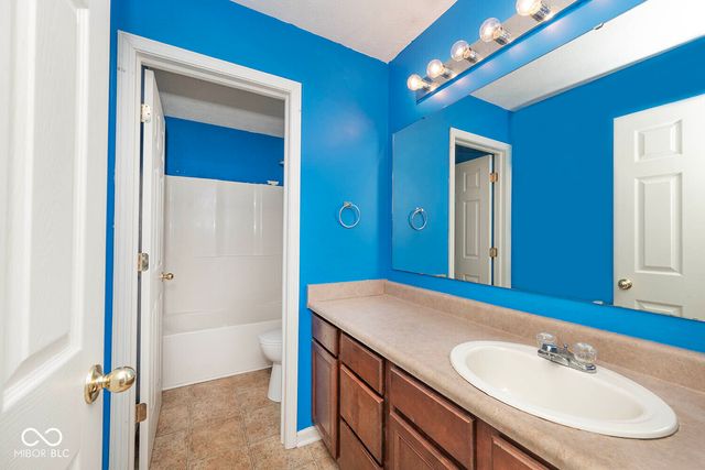 4712 Birmingham Drive, Indianapolis, IN 46235