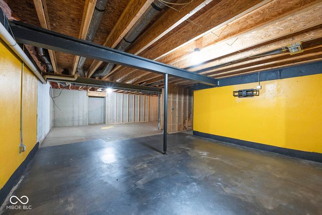 4712 Birmingham Drive, Indianapolis, IN 46235