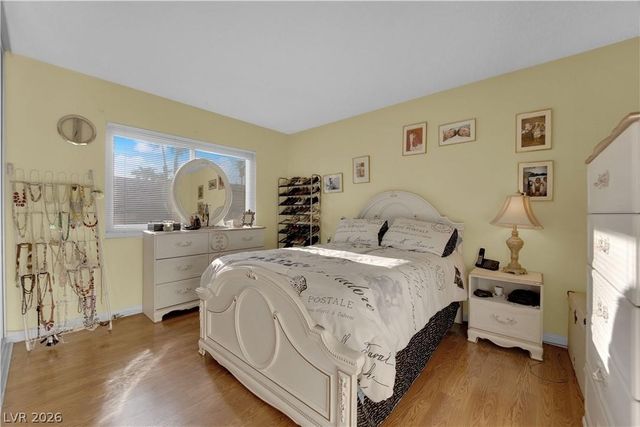 7274 Pinebrook Circle, Las Vegas, NV 89147