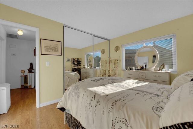 7274 Pinebrook Circle, Las Vegas, NV 89147