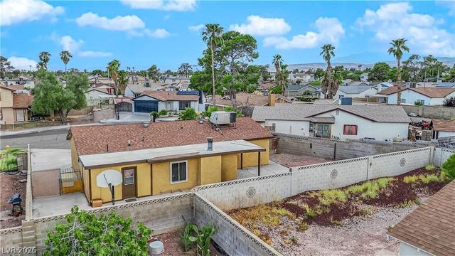 7274 Pinebrook Circle, Las Vegas, NV 89147