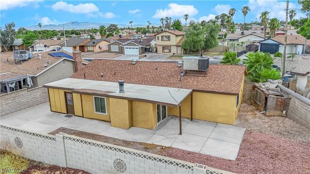 7274 Pinebrook Circle, Las Vegas, NV 89147