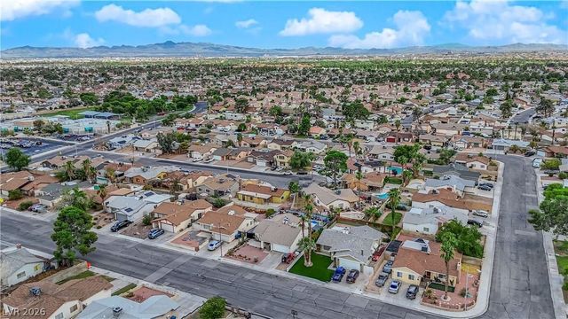 7274 Pinebrook Circle, Las Vegas, NV 89147