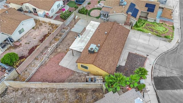 7274 Pinebrook Circle, Las Vegas, NV 89147