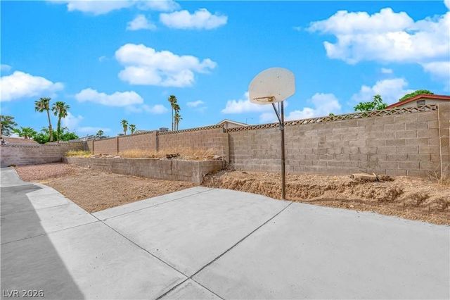 7274 Pinebrook Circle, Las Vegas, NV 89147