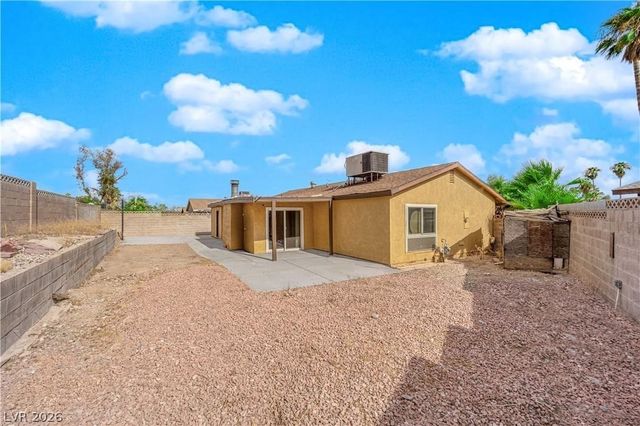 7274 Pinebrook Circle, Las Vegas, NV 89147