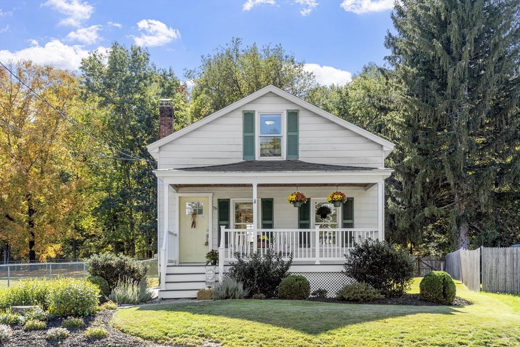 76 Sterling St., Lancaster, MA 01523