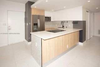 7441 Wayne Ave 10I, Miami Beach, FL 33141