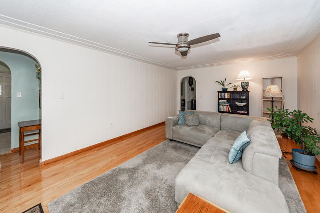 5321 Chantilly Lane, North Charleston, SC 29418