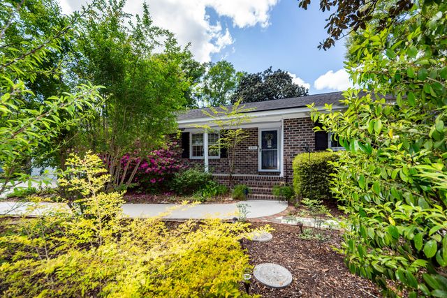 5321 Chantilly Lane, North Charleston, SC 29418