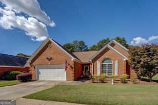 310 Crossroads Drive, Social Circle, GA 30025