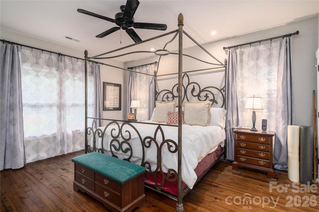21036 Catawba Avenue, Cornelius, NC 28031