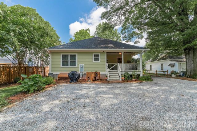 21036 Catawba Avenue, Cornelius, NC 28031