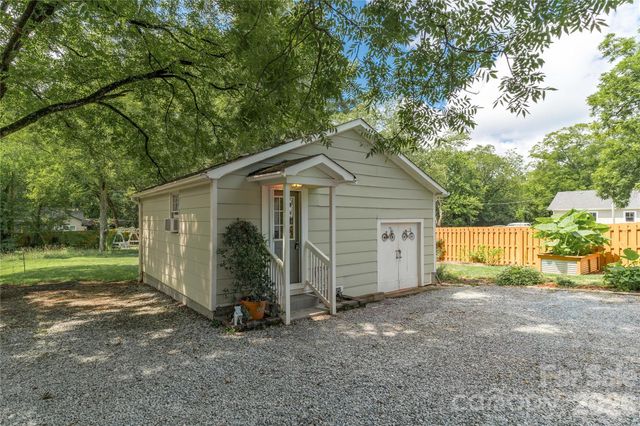 21036 Catawba Avenue, Cornelius, NC 28031
