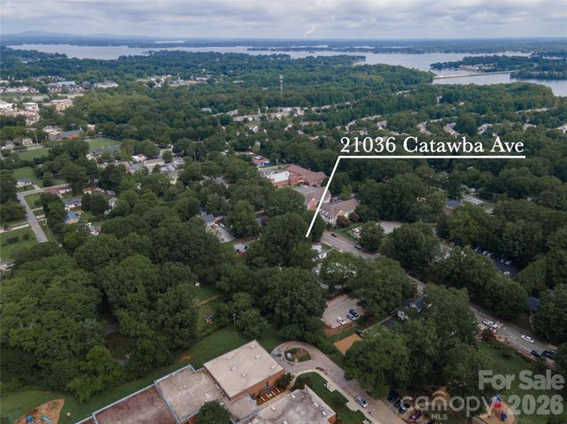 21036 Catawba Avenue, Cornelius, NC 28031