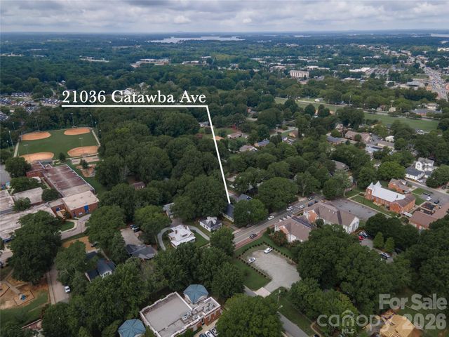 21036 Catawba Avenue, Cornelius, NC 28031