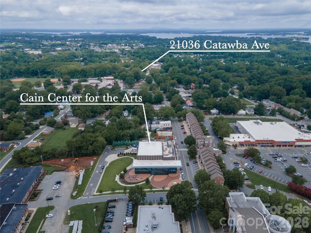 21036 Catawba Avenue, Cornelius, NC 28031
