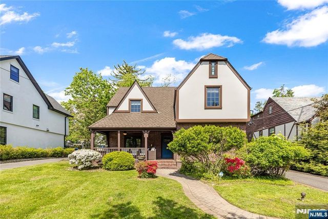 340 Broad Avenue, Englewood, NJ 07631