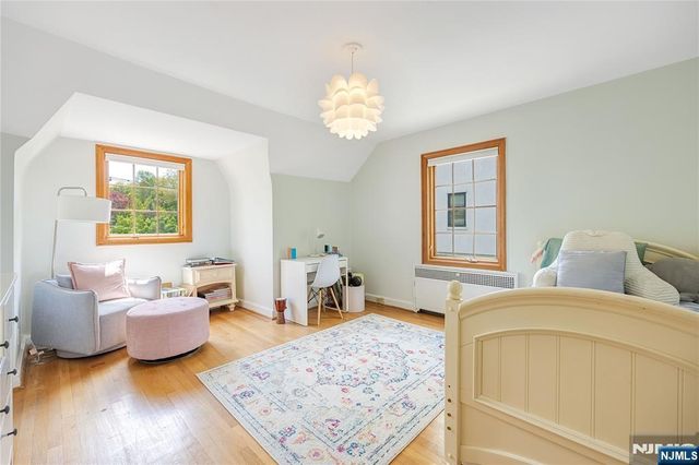340 Broad Avenue, Englewood, NJ 07631