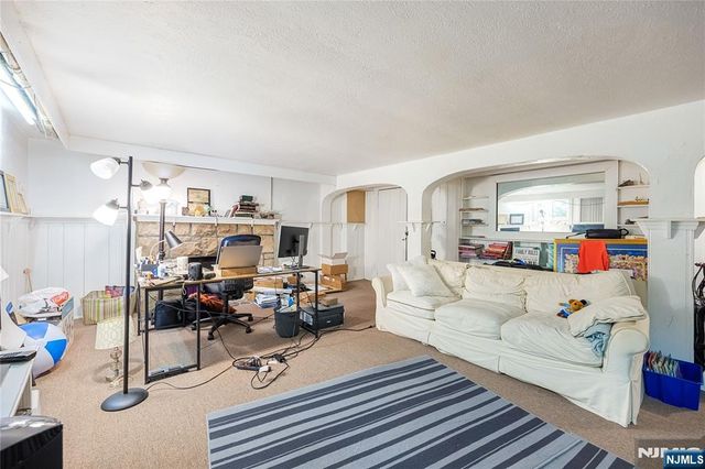 340 Broad Avenue, Englewood, NJ 07631
