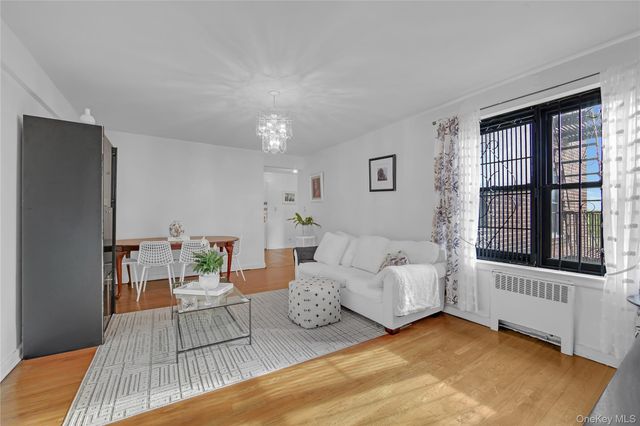 2821 Kings Highway 5L, Brooklyn, NY 11229