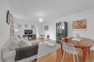 2821 Kings Highway 5L, Brooklyn, NY 11229