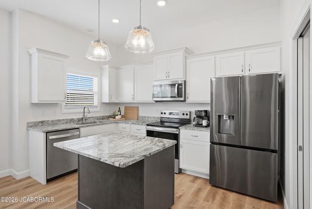 3964 CLYDESDALE DRIVE, Columbia, MO 65202