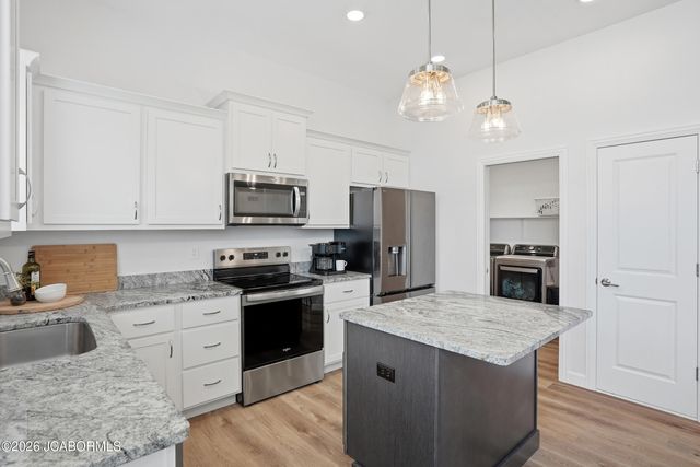 3964 CLYDESDALE DRIVE, Columbia, MO 65202