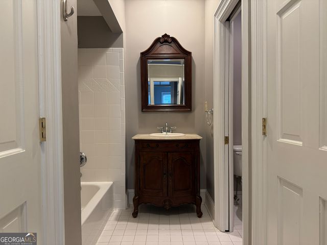 175 Corbin Avenue APT A, Macon, GA 31204